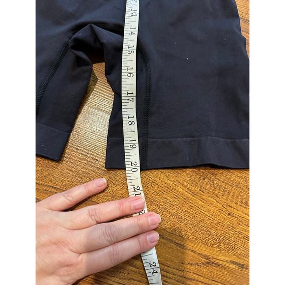 Ingrid & Isabel Women's Maternity Shapewear Black Size M NWT Comfy & Supportive - Picture 6 of 6